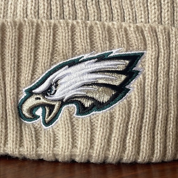 NWOT New Era Cream NFL Philadelphia Eagles Cuffed Knit Hat - OSFA - Picture 2 of 6